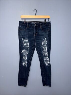 American Eagle • Distressed Jeans